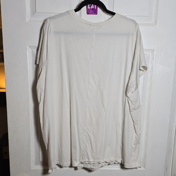143 Torrid 3 3X White Graphic Tee - Occasionally I Give A Damn - Picture 6 of 6